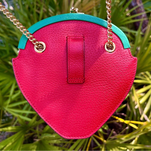 GUCCI Red Strawberry Crossbody Bag 719725 Gold Chain Fruit Pochette Mini Purse - Picture 12 of 16